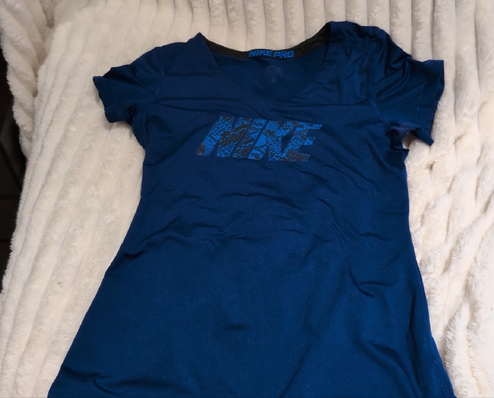 Nike Pro Blue T-Shirt
